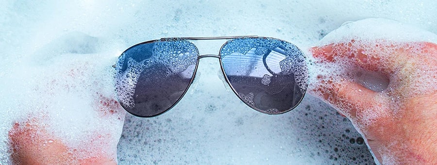 Догляд за окулярами від сонця